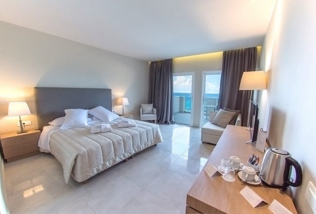 Corfu Hotel